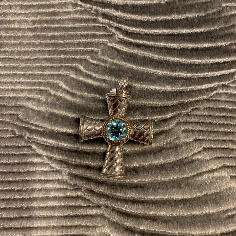 Meredith Leigh Cross